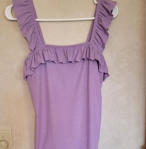 Lavender Ruffled Tank Top Excellent Condition